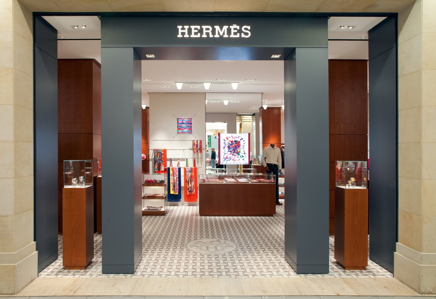 Nachhaltigkeitsberatung Ladenumbau Hermès Berlin (KaDeWe)